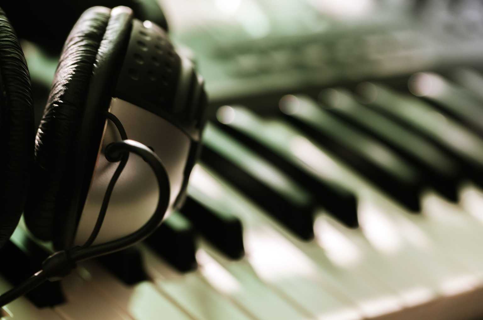 Bordermusic Background Image